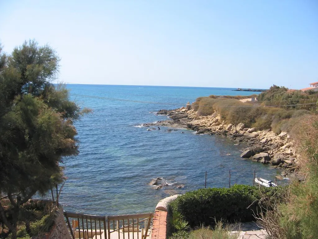 Il Varo A Mare Punta Braccetto 3*,