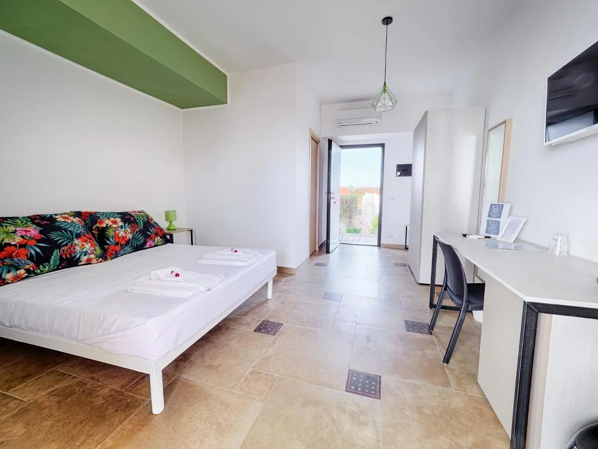Il Varo A Mare Punta Braccetto Bed & Breakfast