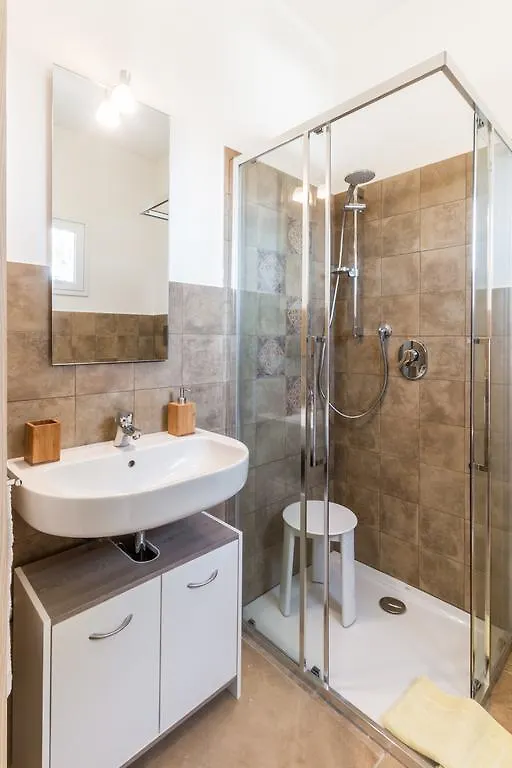 Il Varo A Mare Punta Braccetto Bed & Breakfast